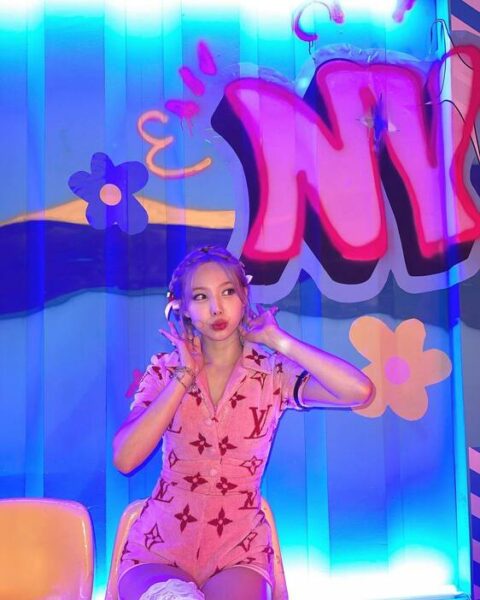 TWICE(トゥワイス)ナヨンの本物インスタ公式はこれ！かわいい画像も紹介